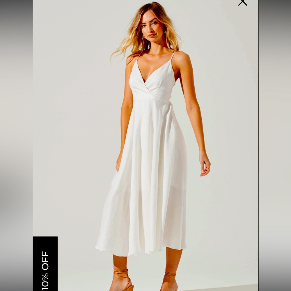 ASTR Ambrosia Midi Dress